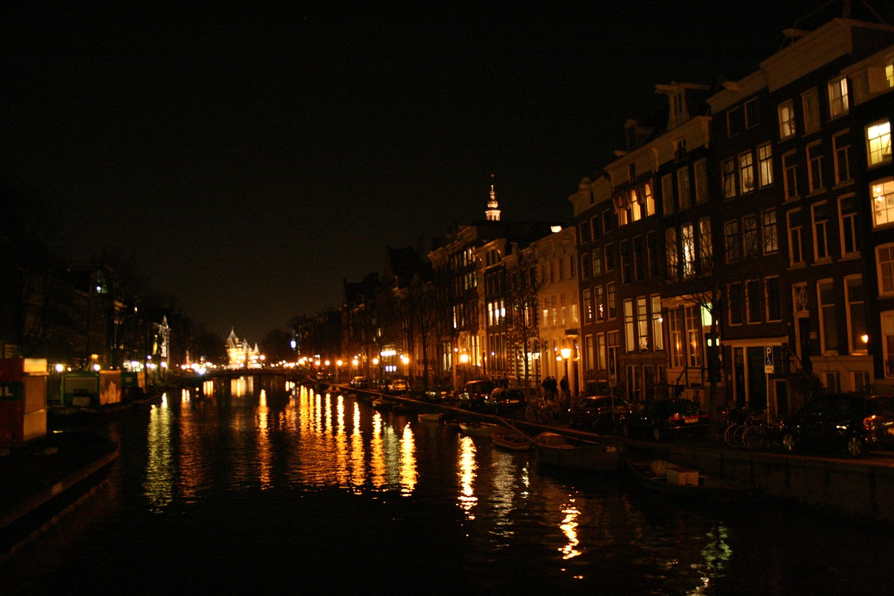 amsterdam river city free photo