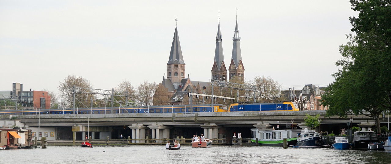 amsterdam netherlands boat free photo