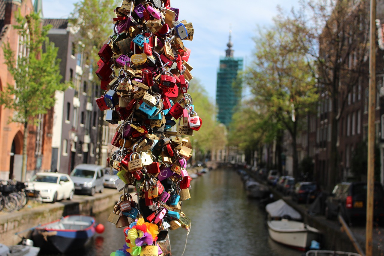 amsterdam bridge padlocks free photo