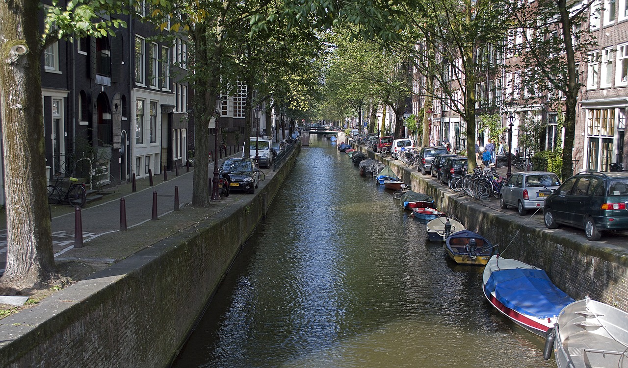 amsterdam  canal  canals free photo