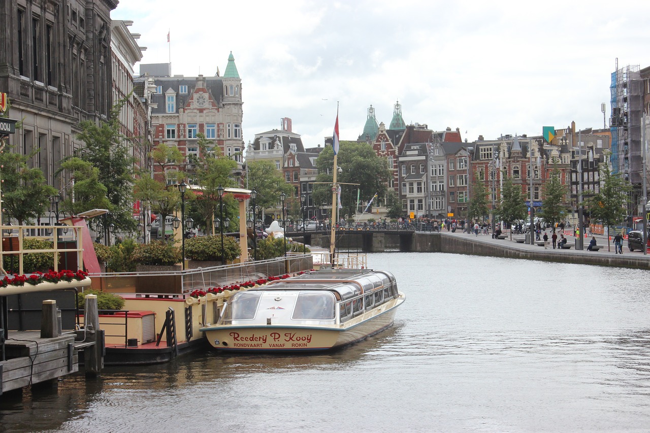 amsterdam  city  netherlands free photo