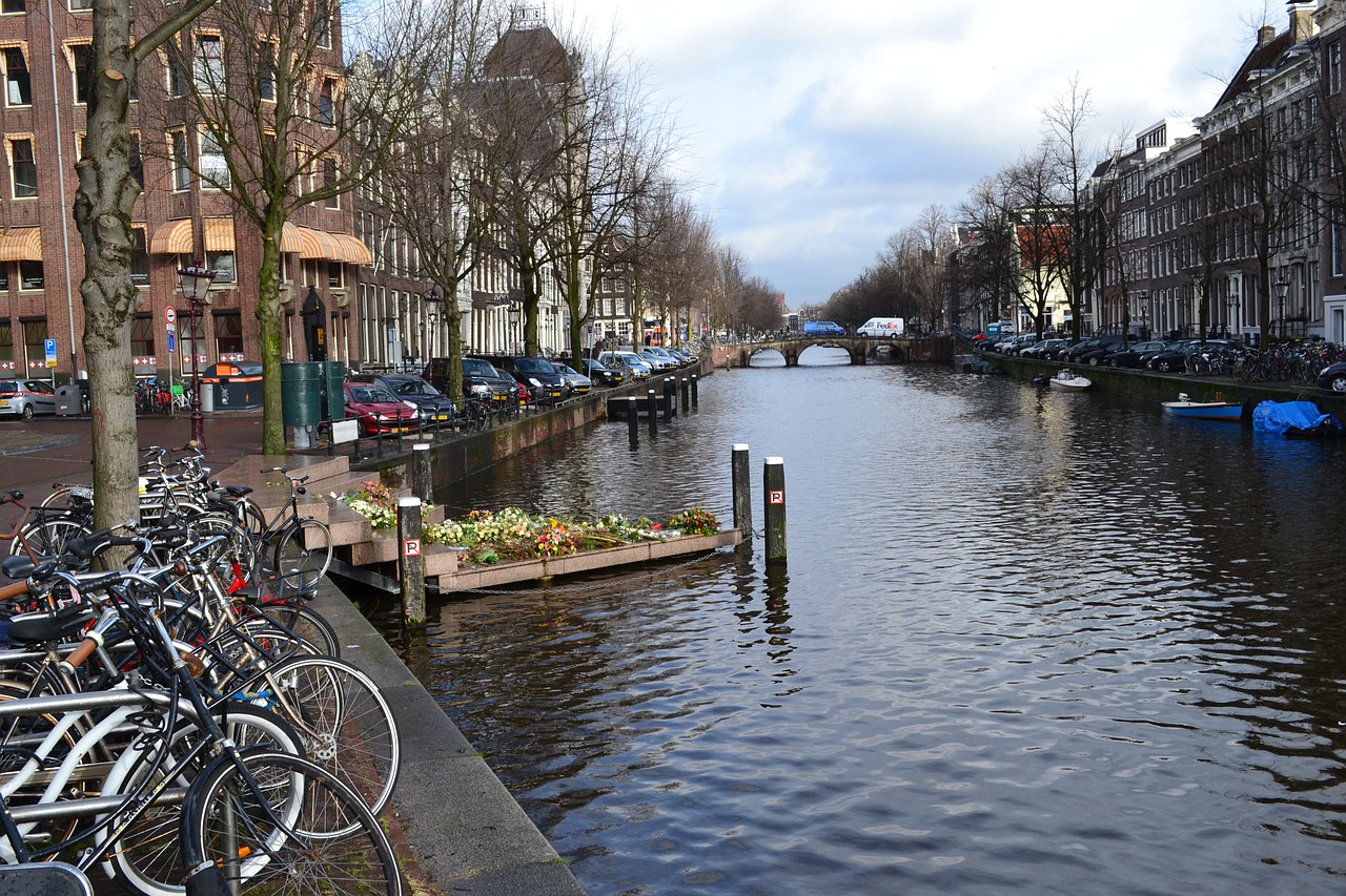 amsterdam netherlands canal free photo