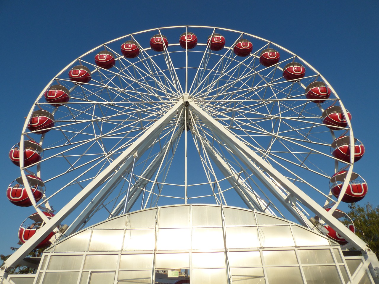amusement park giant ferris wheel lake balaton free photo