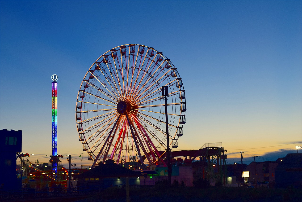 amusement park sunset lights free photo