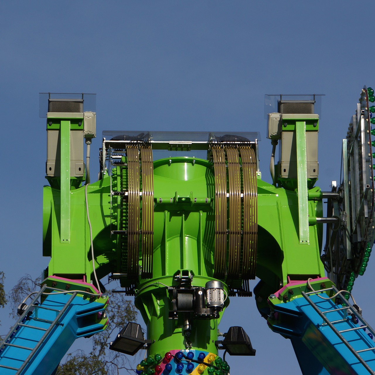 amusement park equipment technology engine free photo