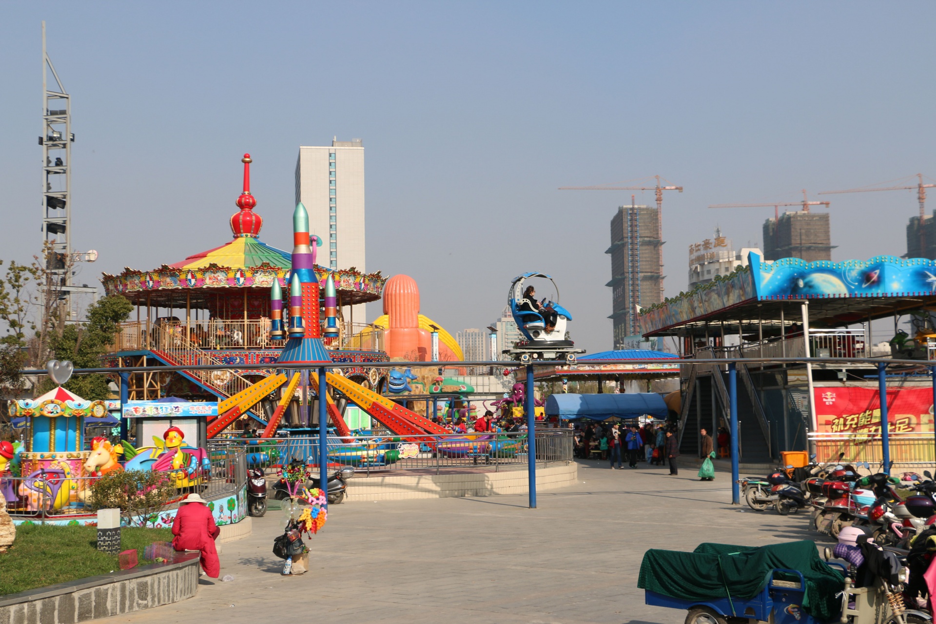 amusement ride equipment free photo