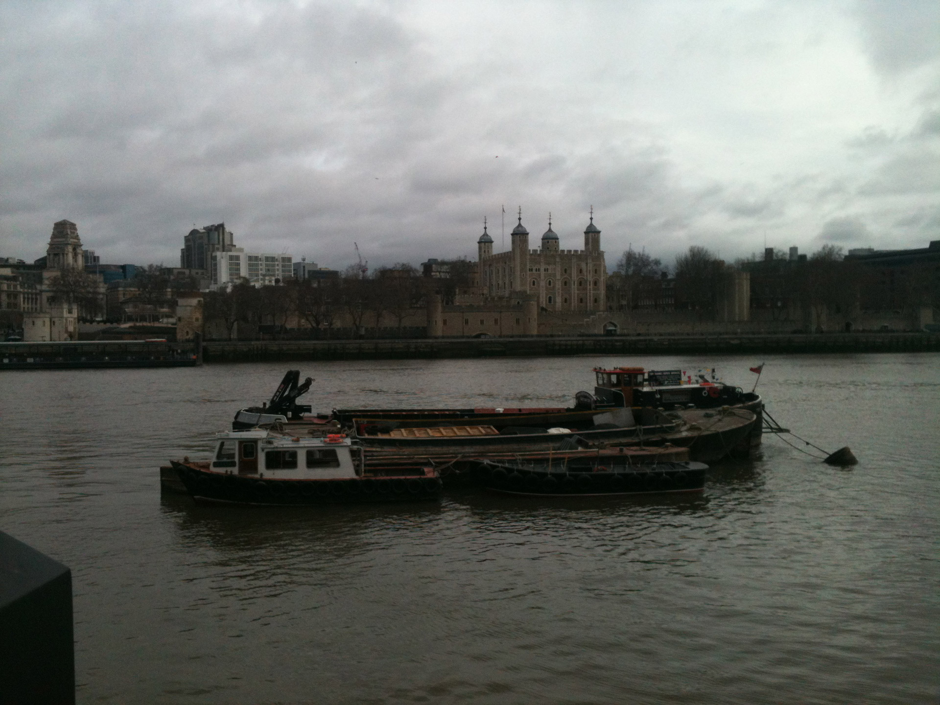 river thames london free photo