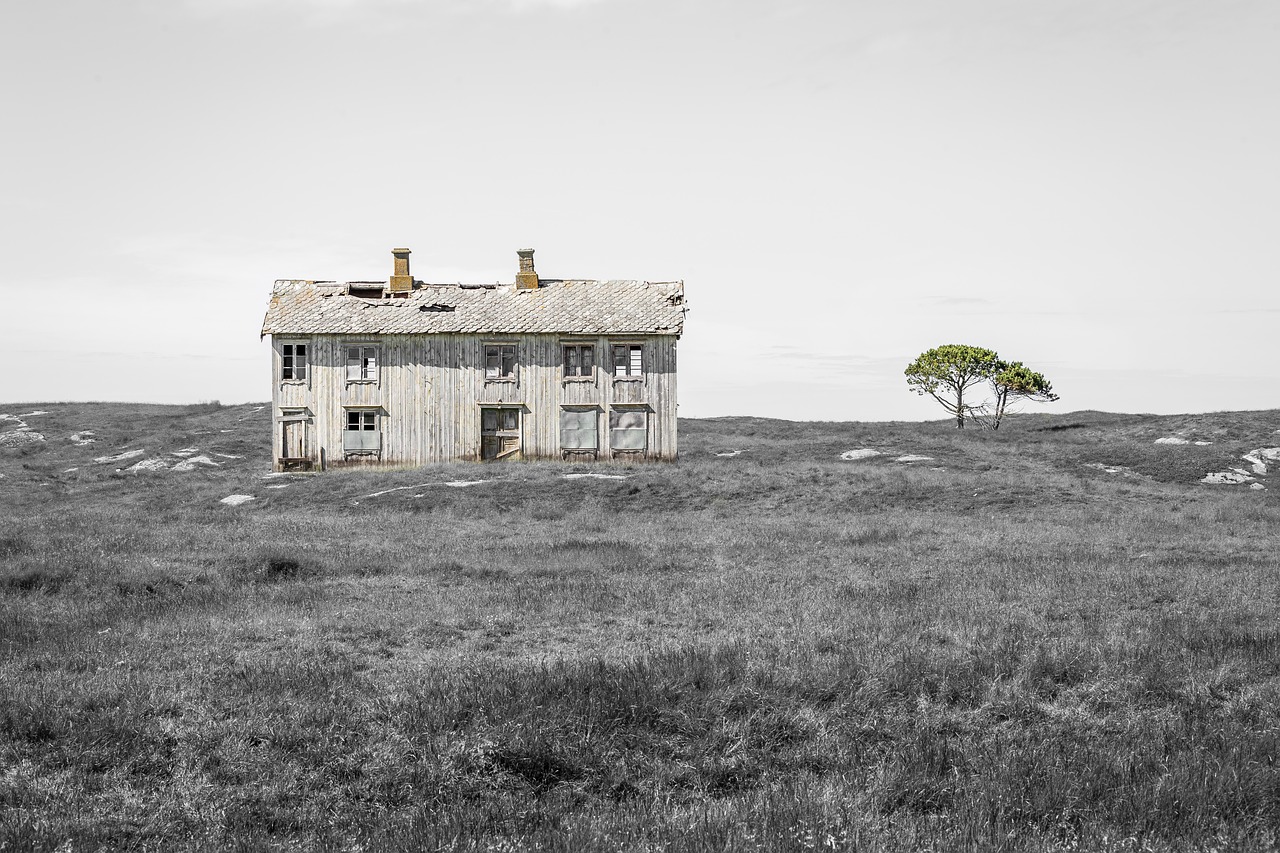 ancient architecture barn free photo