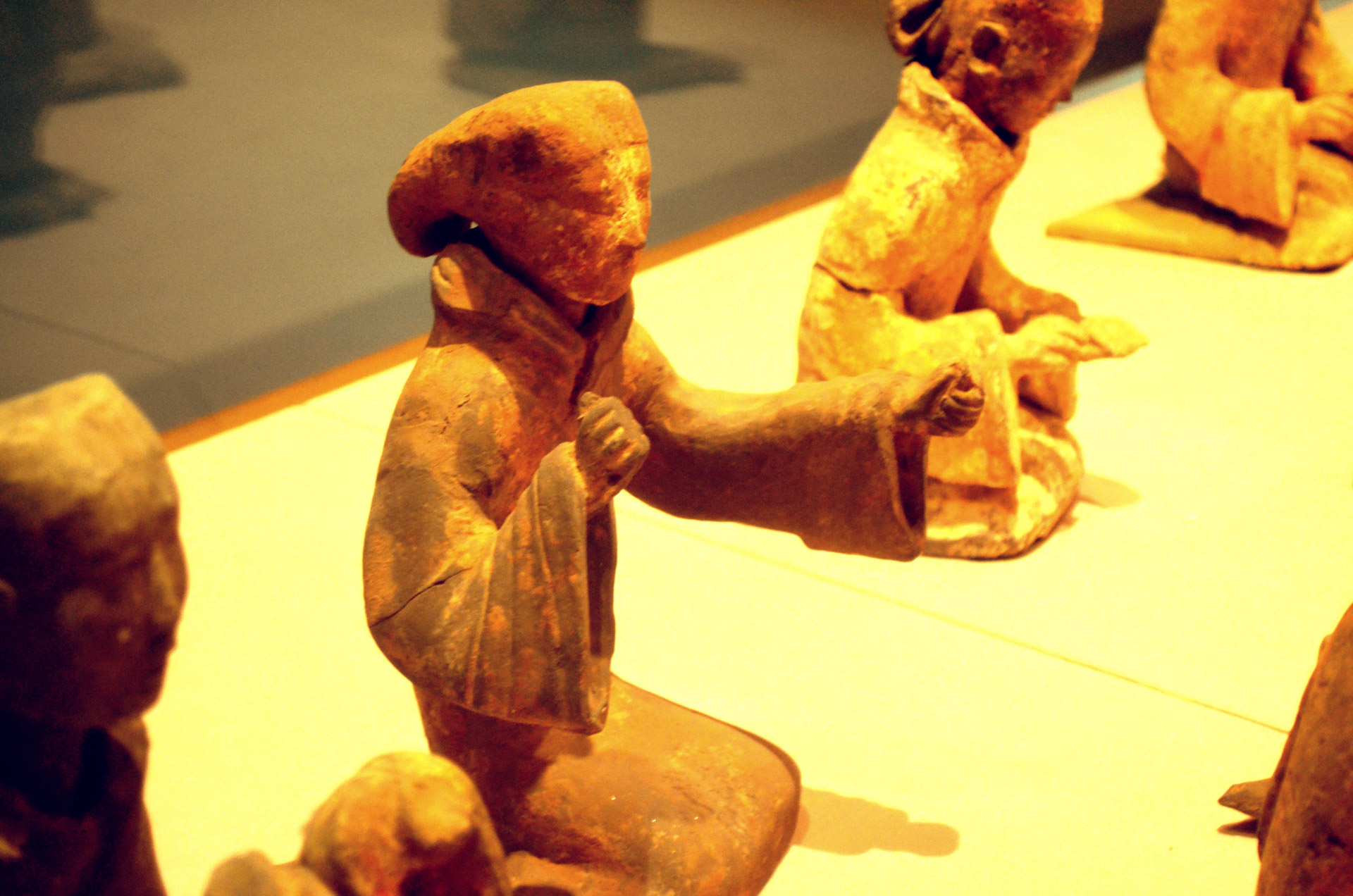 figurine ancient pottery free photo