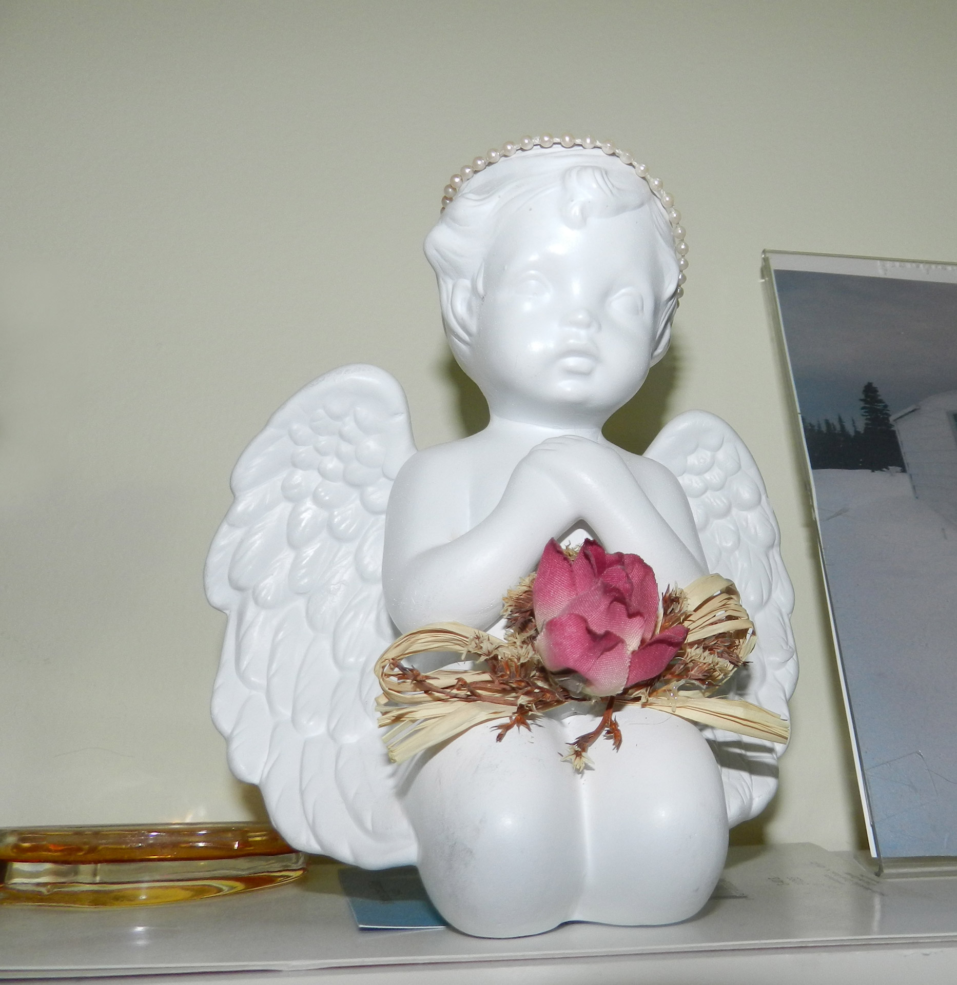 angel porcelain trinket free photo