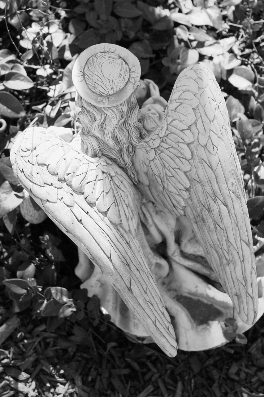 angel sculpture statue free photo