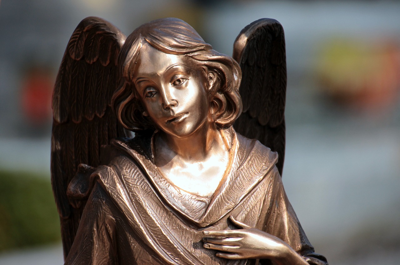 angel consolation mourning free photo