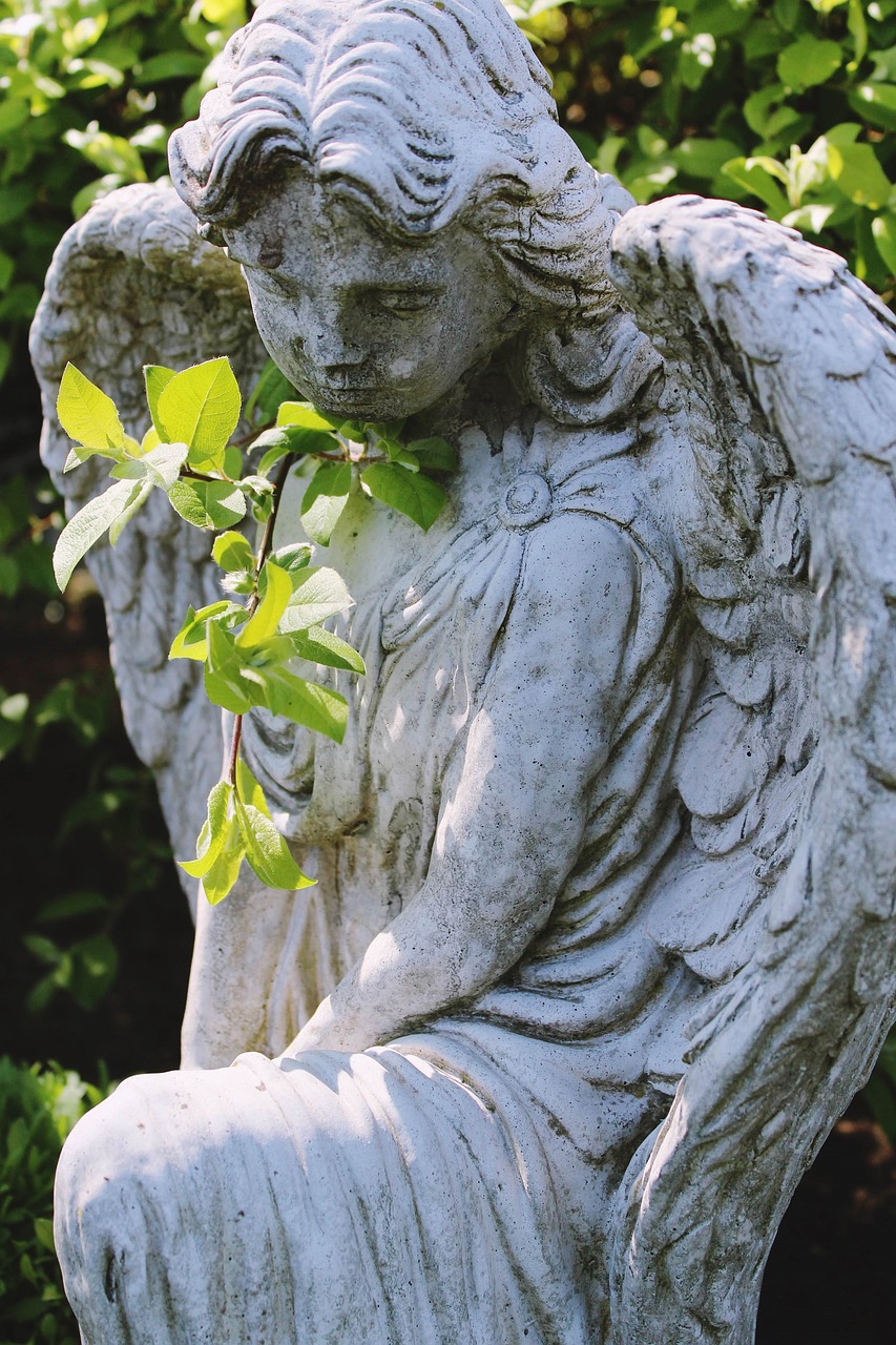 angel statue nature free photo