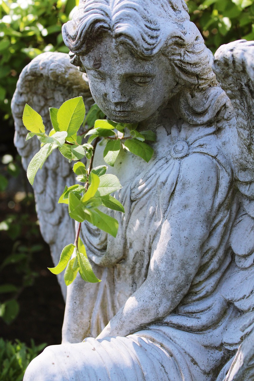 angel statue nature free photo