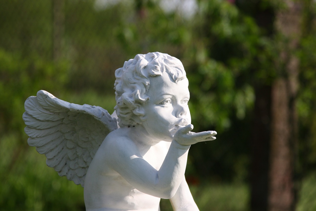 angel the figurine statue free photo