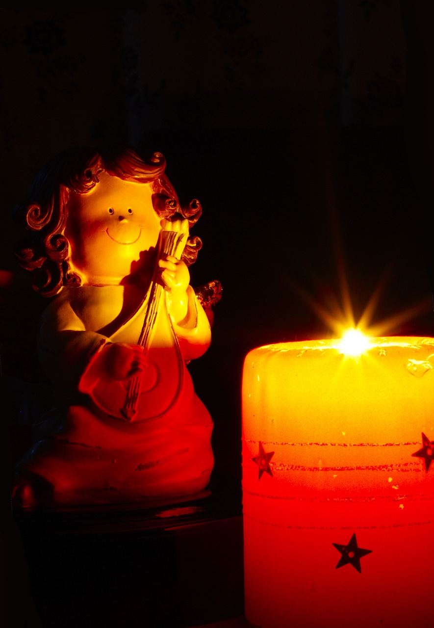 angel candle burn free photo