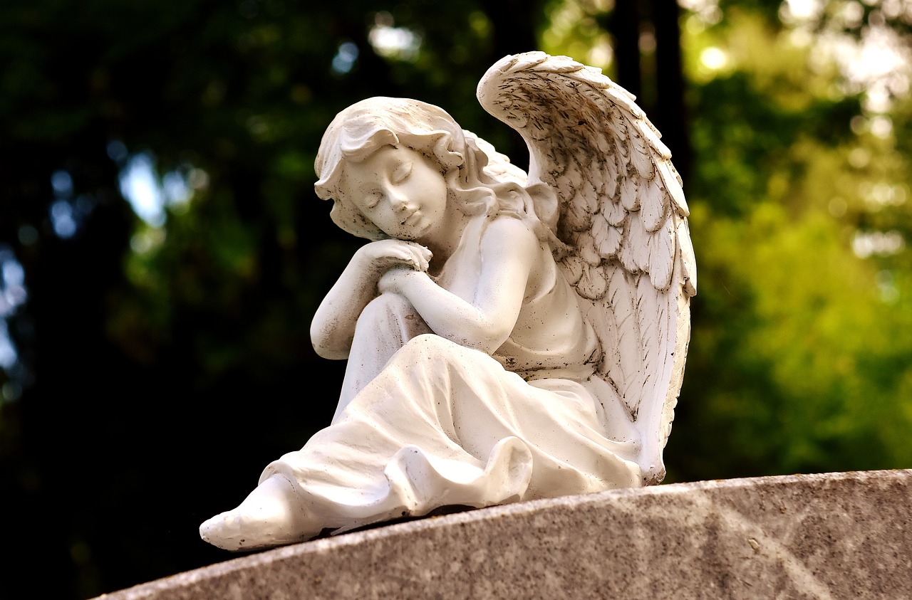 angel sculpture white free photo