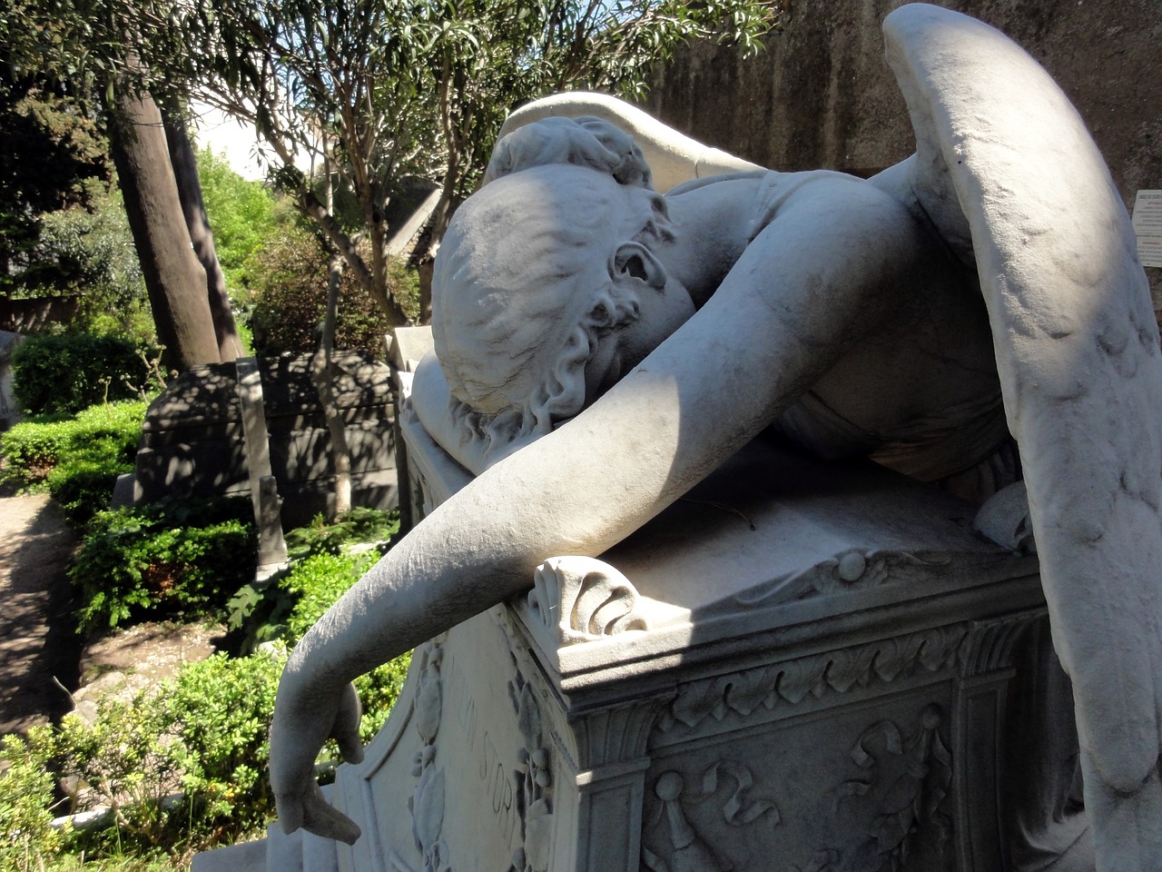 angel cemetery funerary art free photo