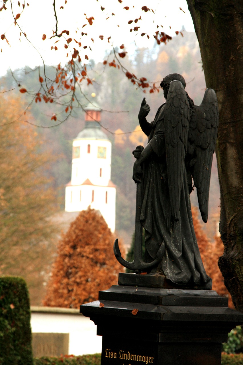 angel statue cemetery free photo