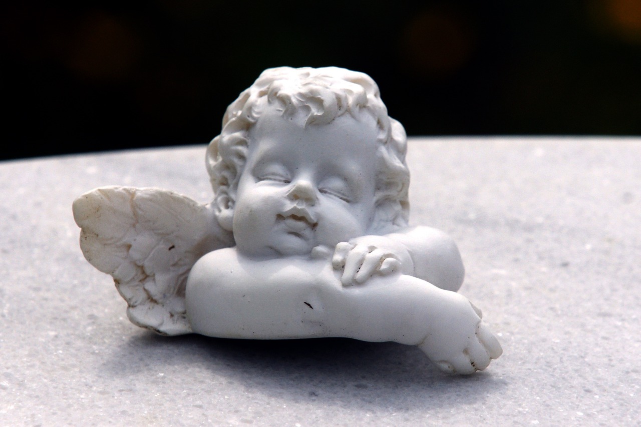 angel angel figure contemplative free photo