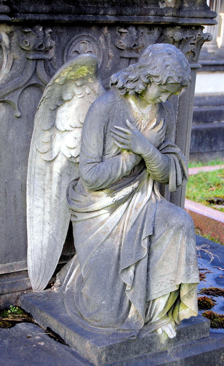 angel tomb cemetery free photo