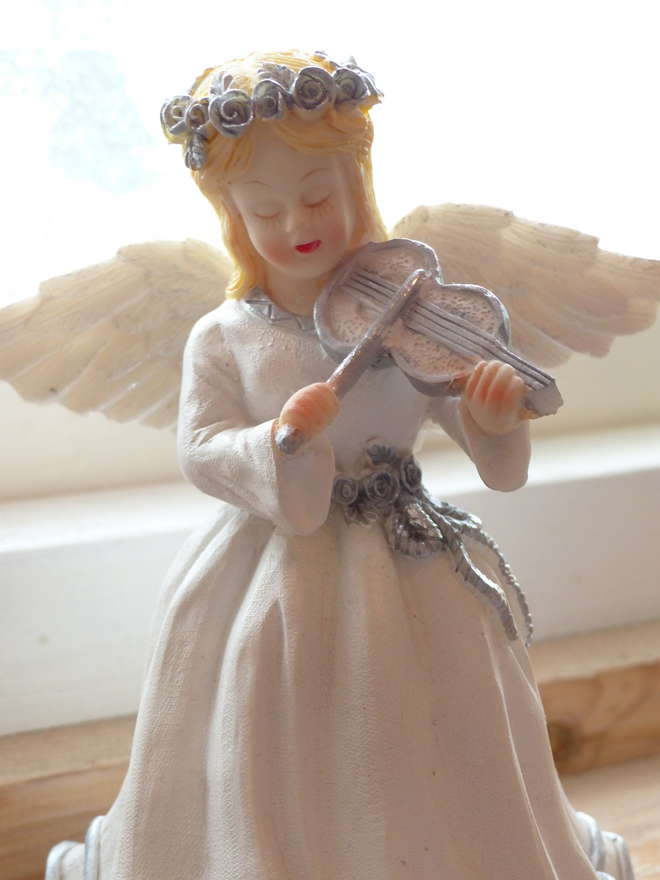 angel violin wings free photo