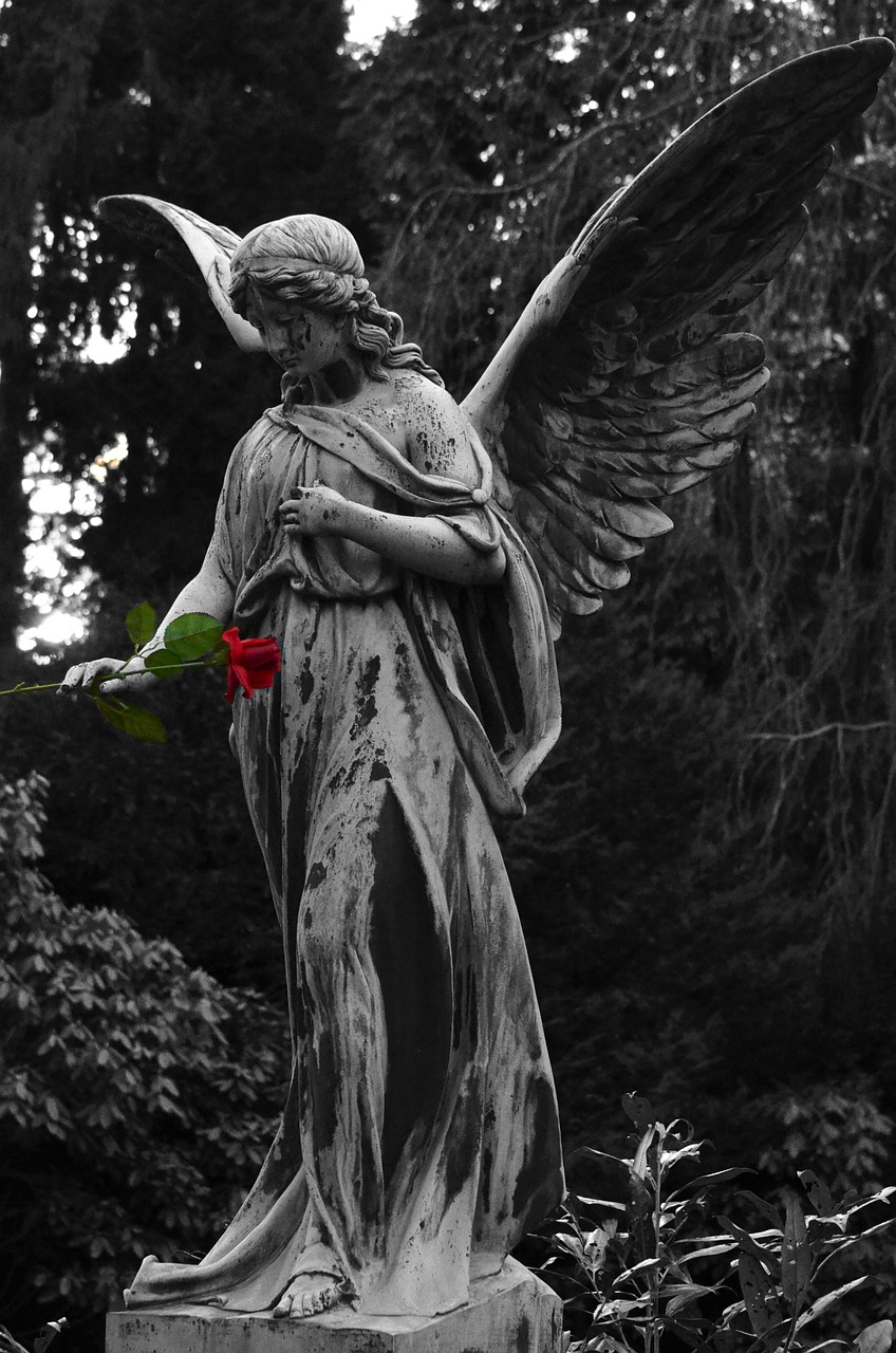 angel statue sculpture free photo