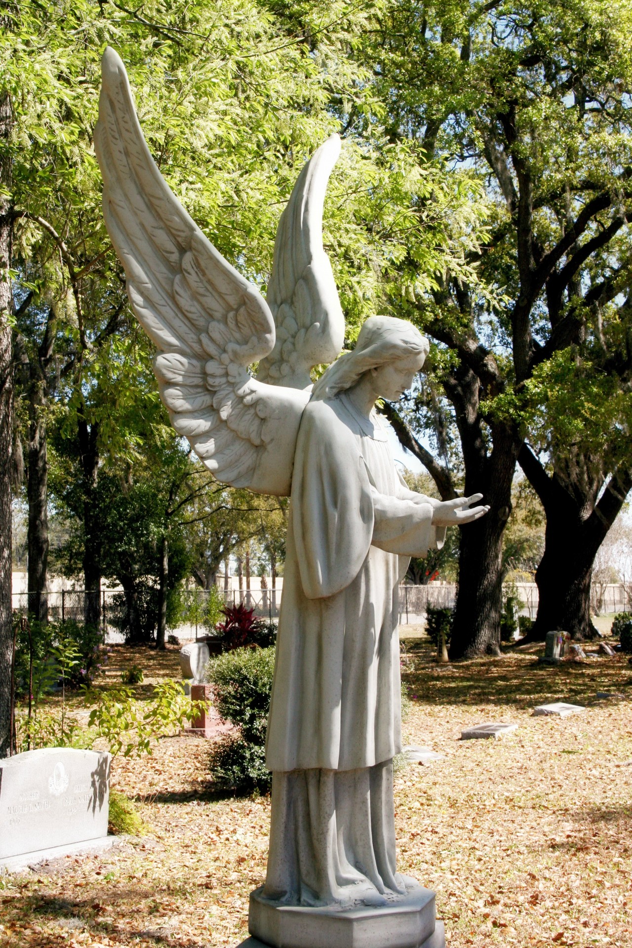 statue angel wings free photo