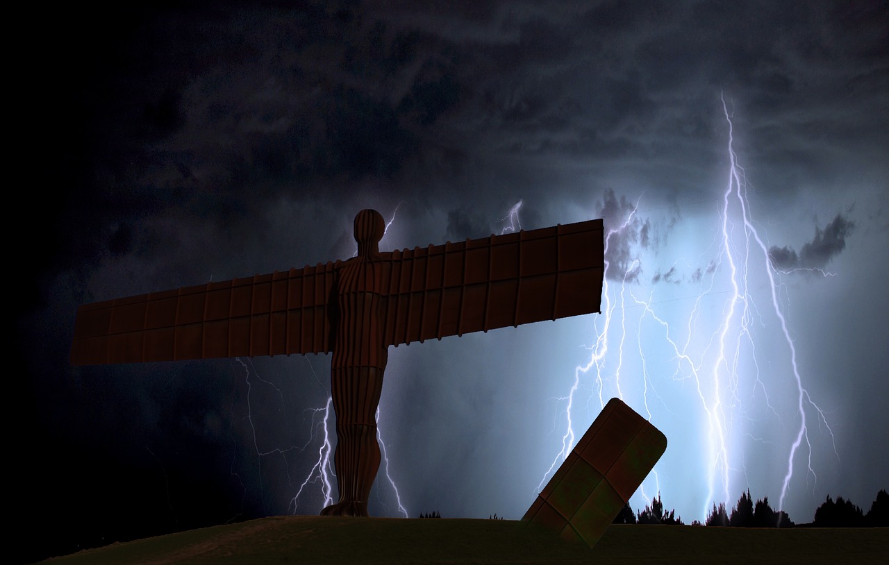 angel of the north gateshead lightning free photo