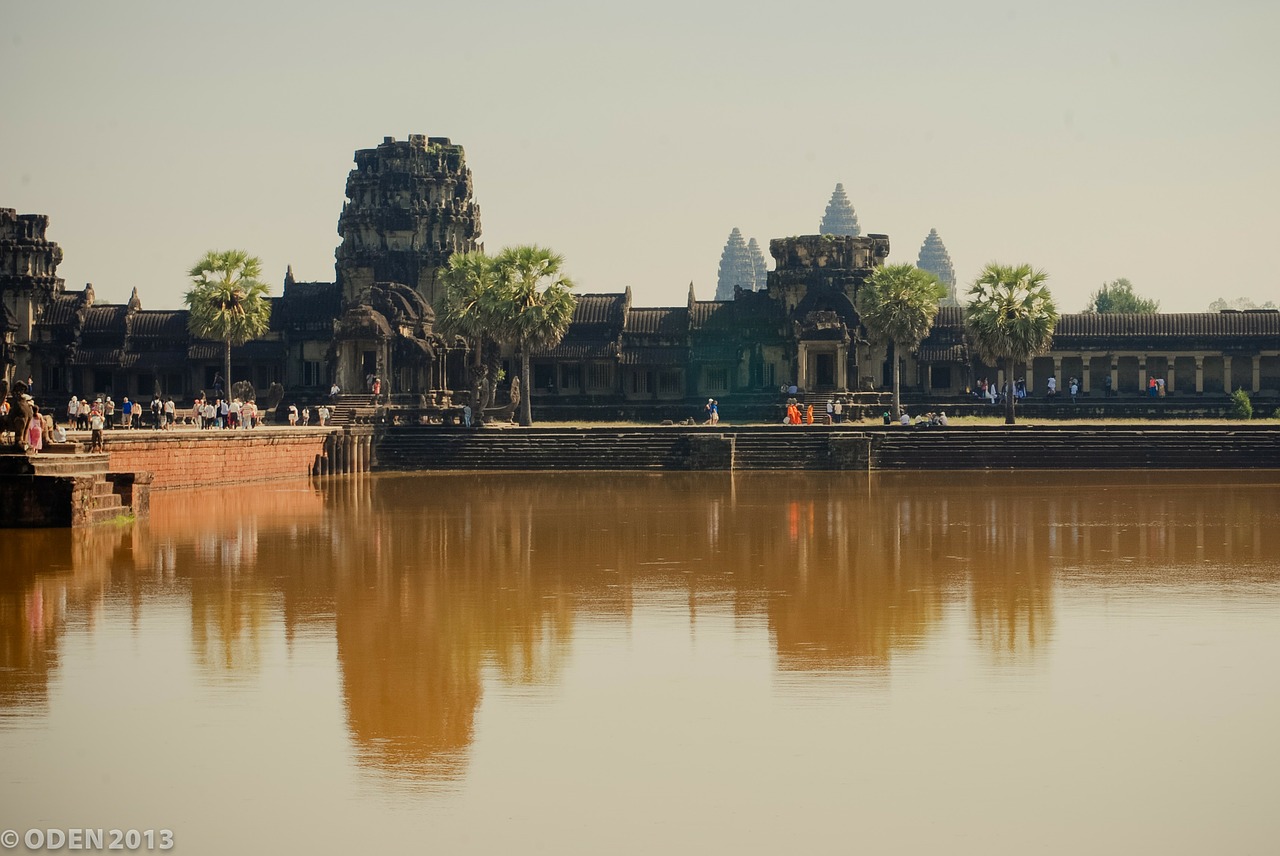 angkor wat ancient cambodia free photo