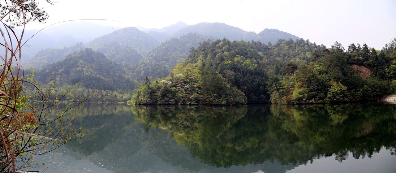 anhui dabie mountains the scenery free photo