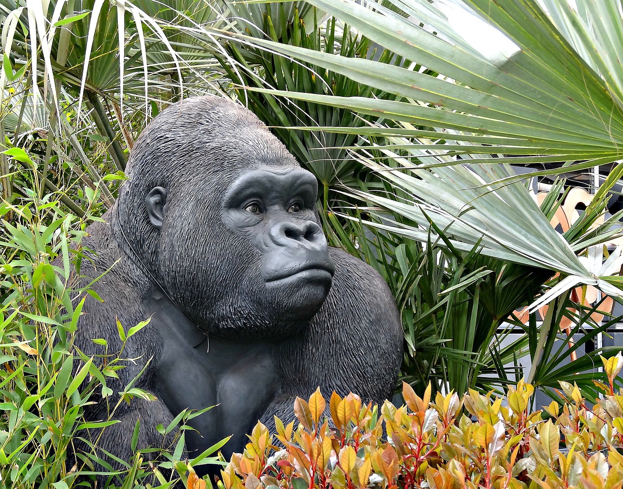 animal gorilla fake free photo