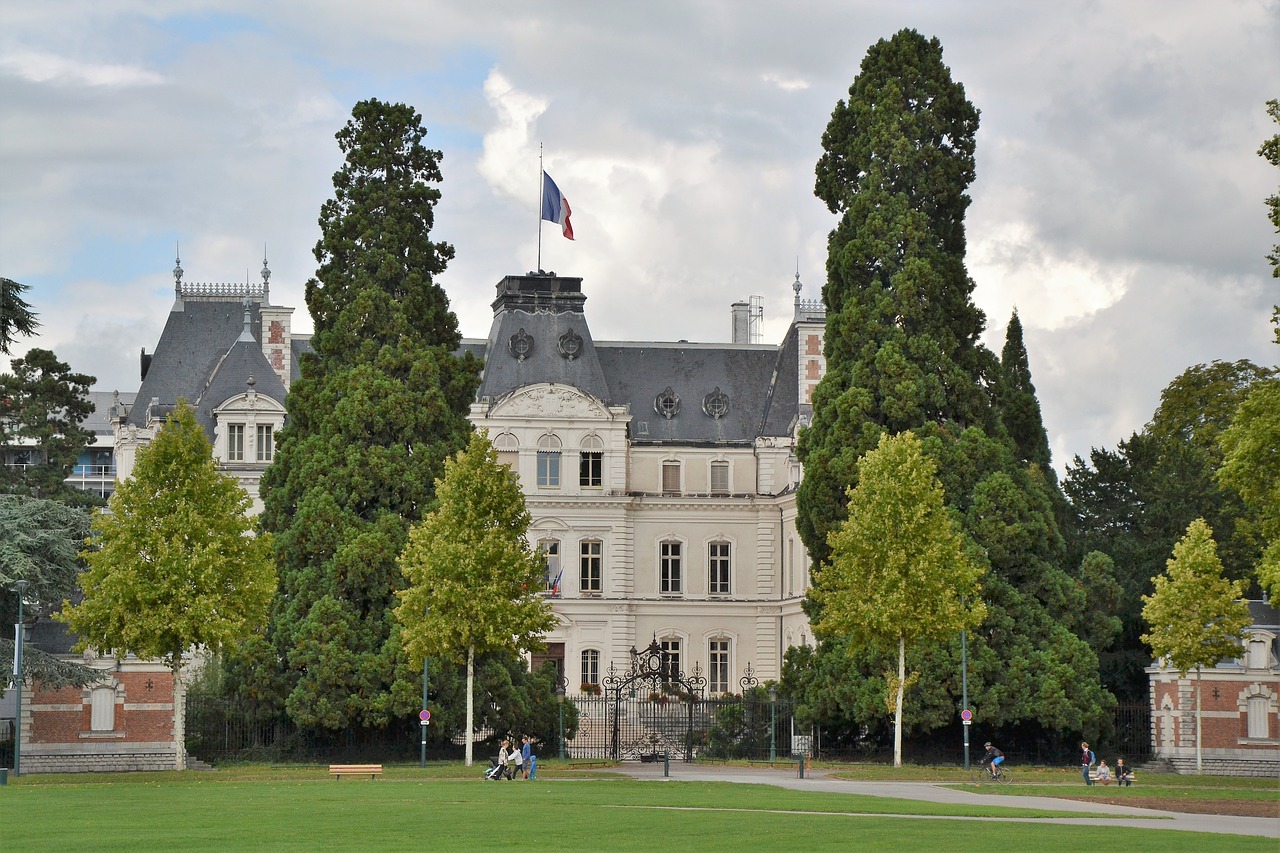 annecy hotel france free photo