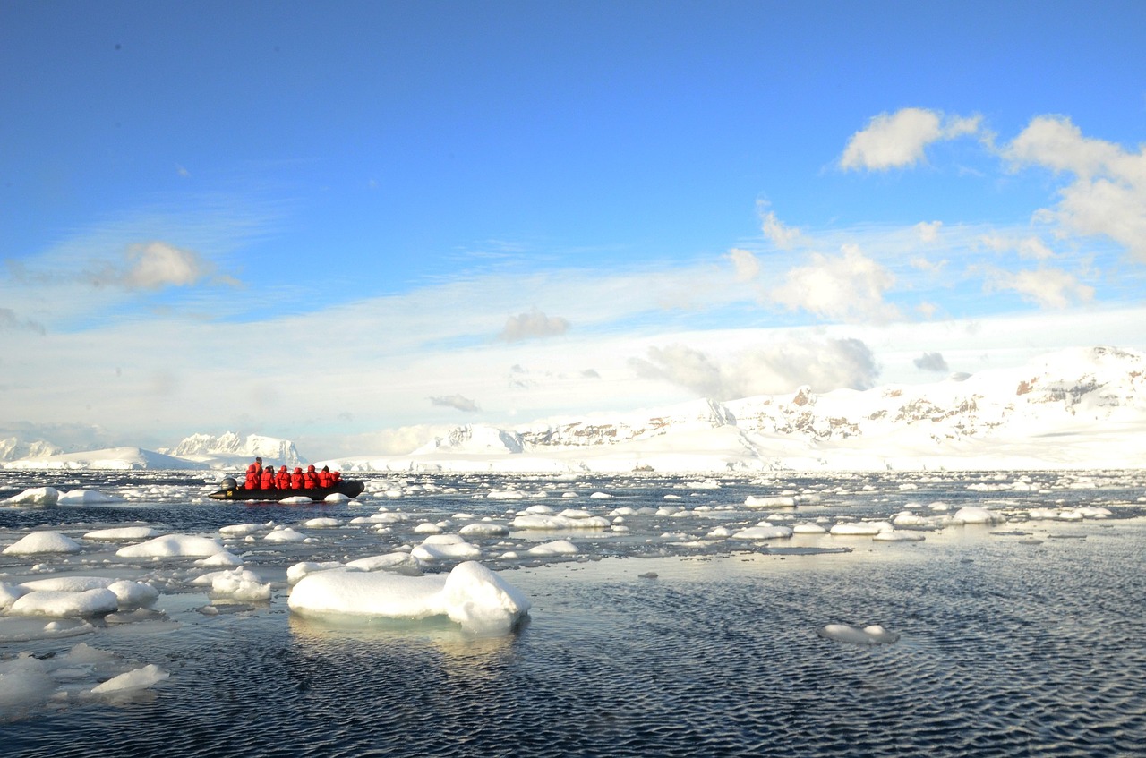 antarctica expedition ice flows free photo