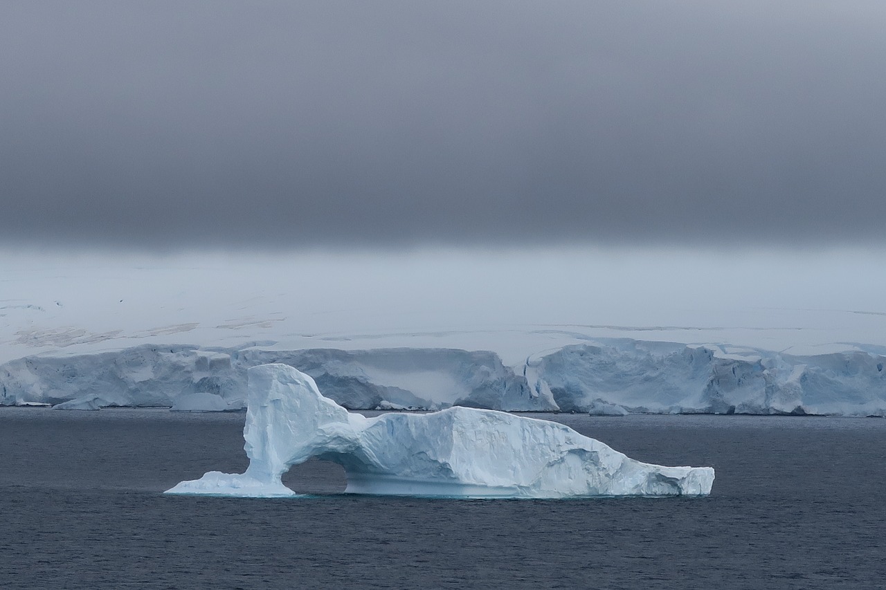 antarctica  ice  snow free photo