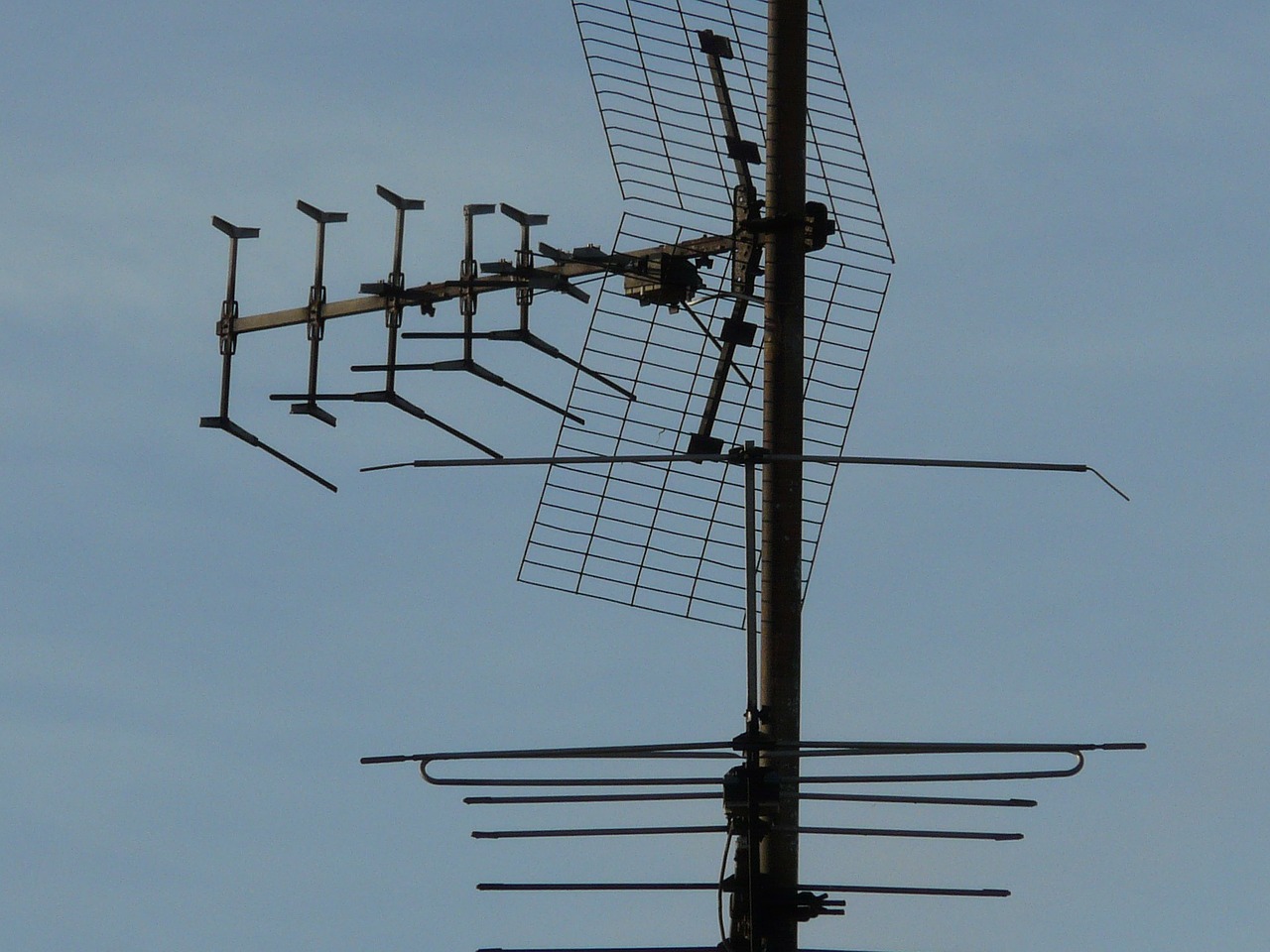 antenna watch tv radio free photo