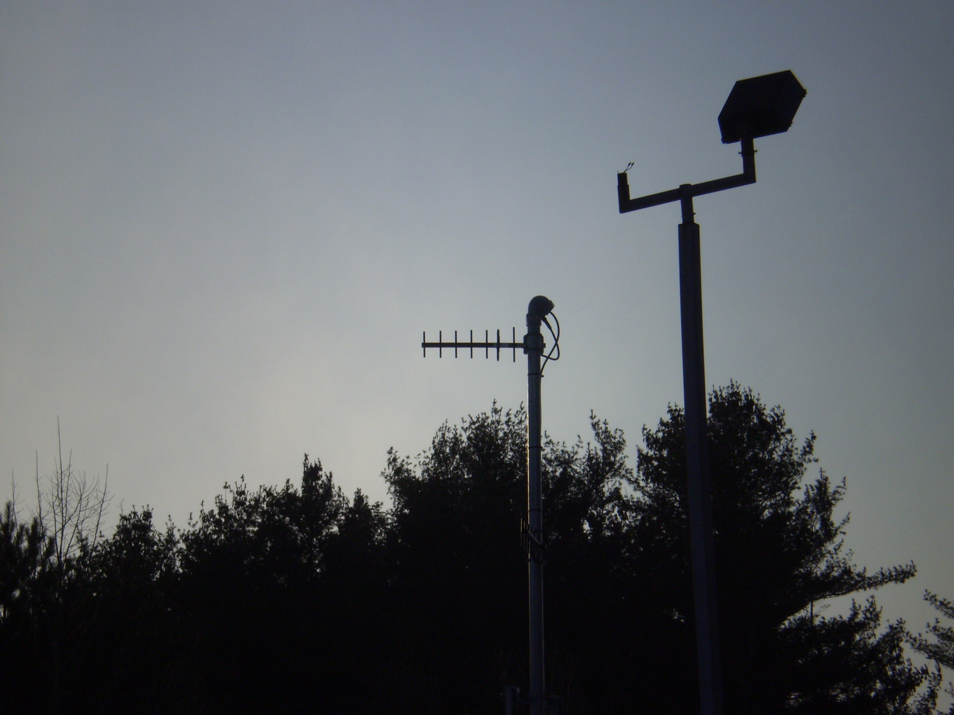 communication antenna dusk free photo