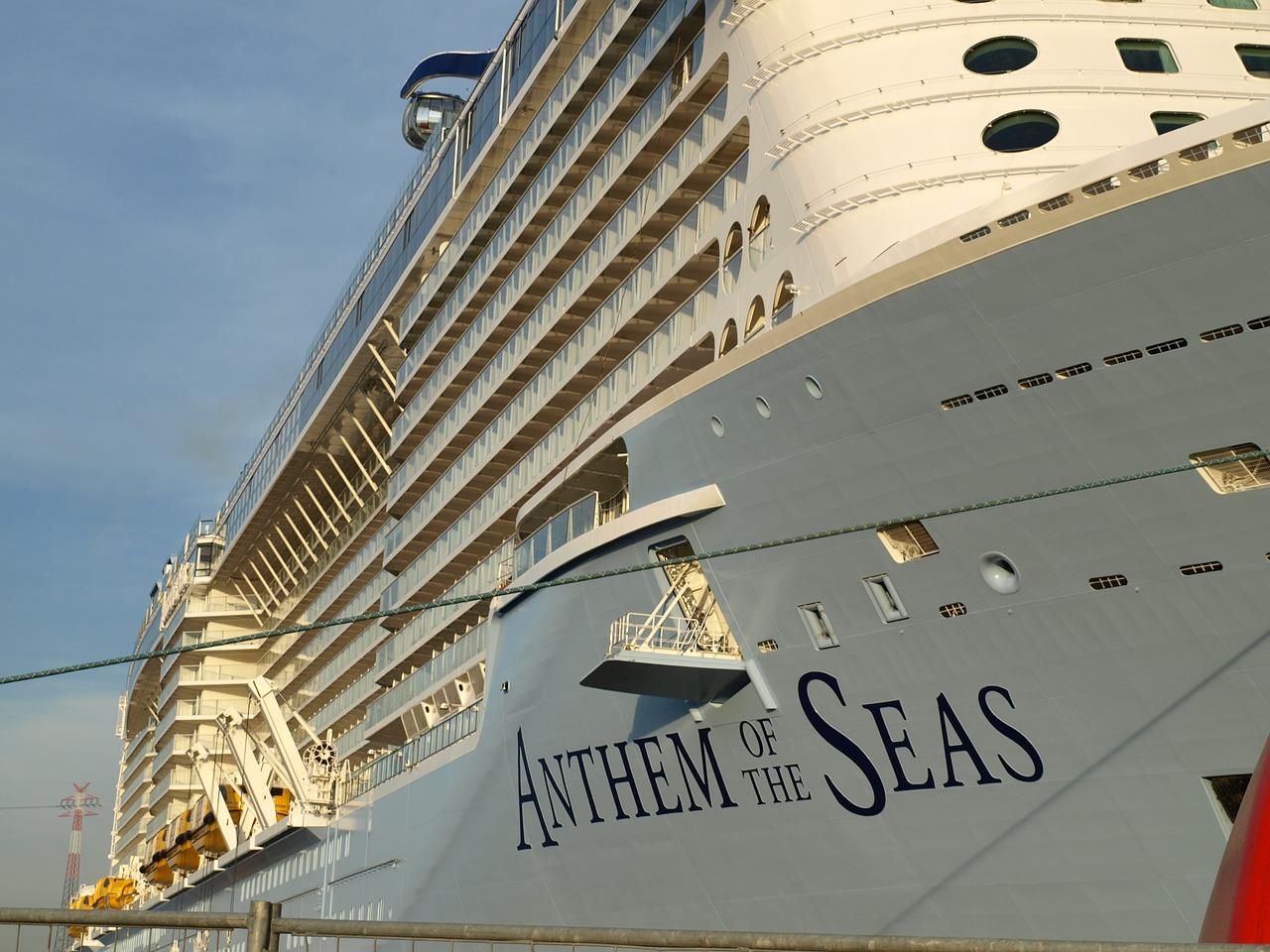 anthem of the seas cruise ship ozeanriese free photo