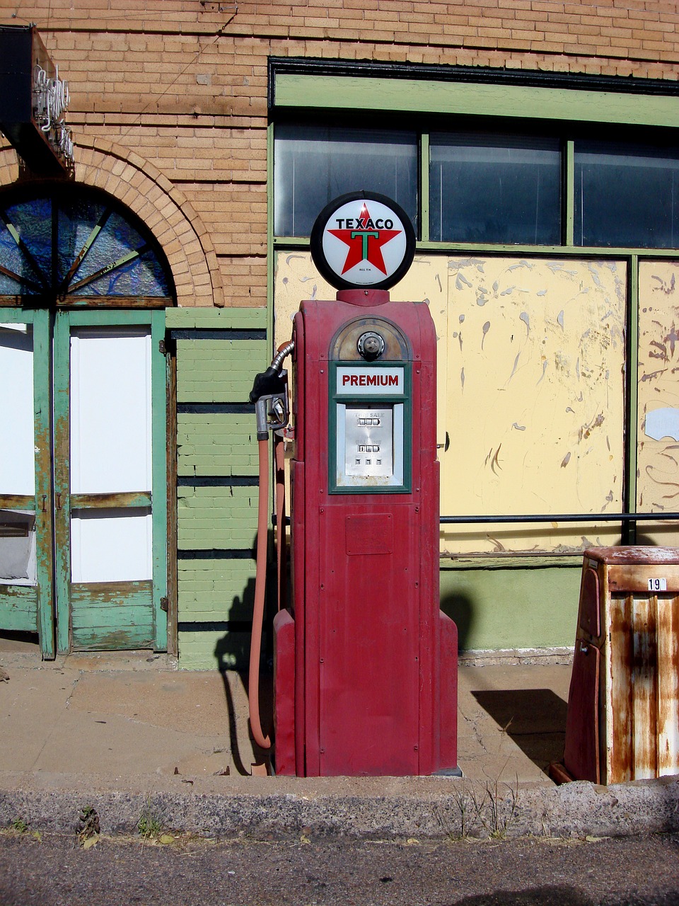 antique gas pump gas free photo
