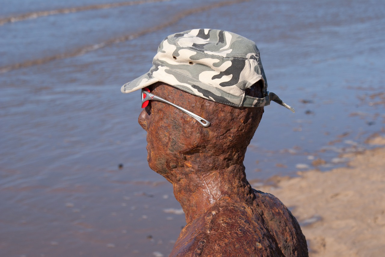 antony gormley crosby beach southport free photo