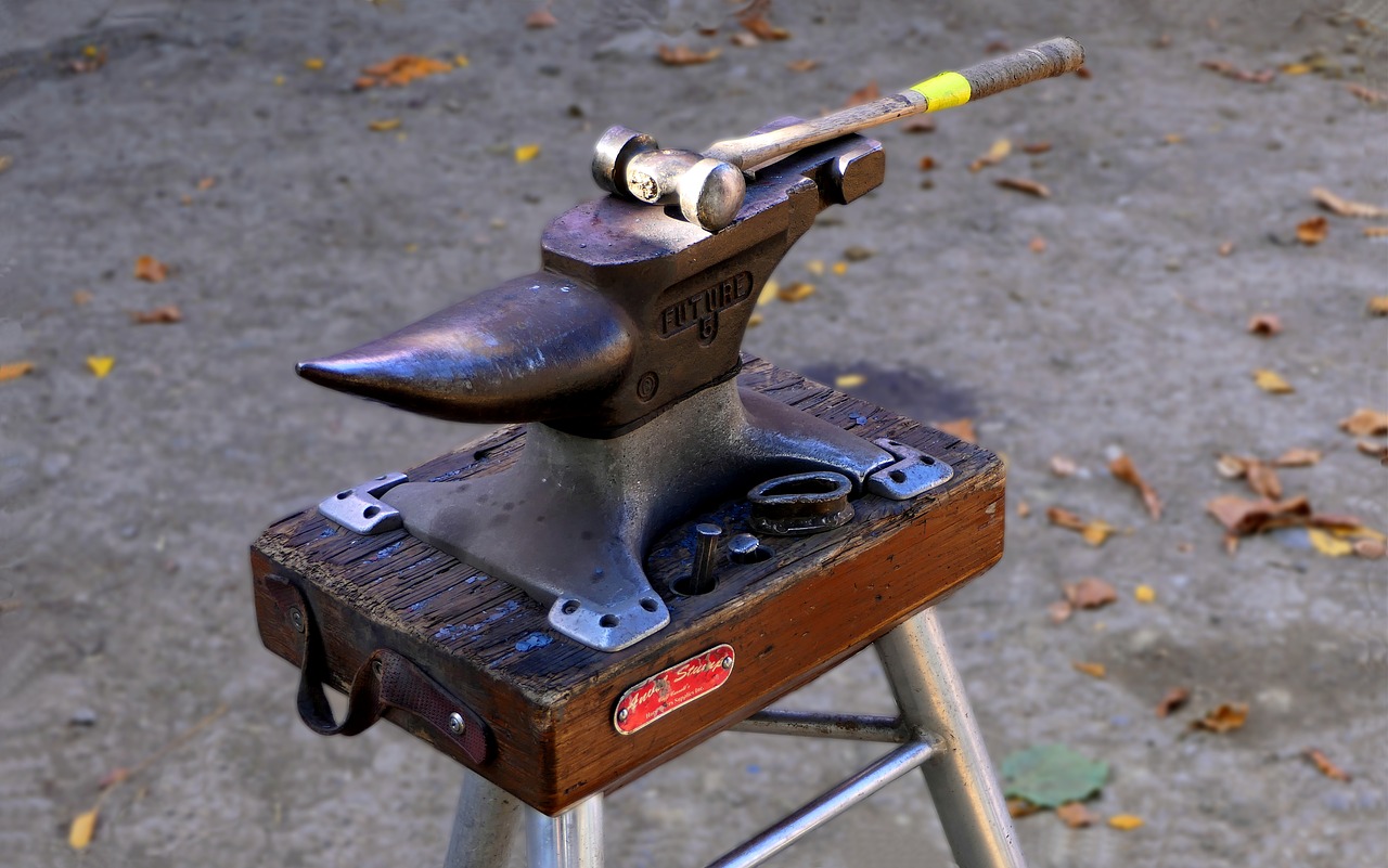 anvil  hammer  business free photo