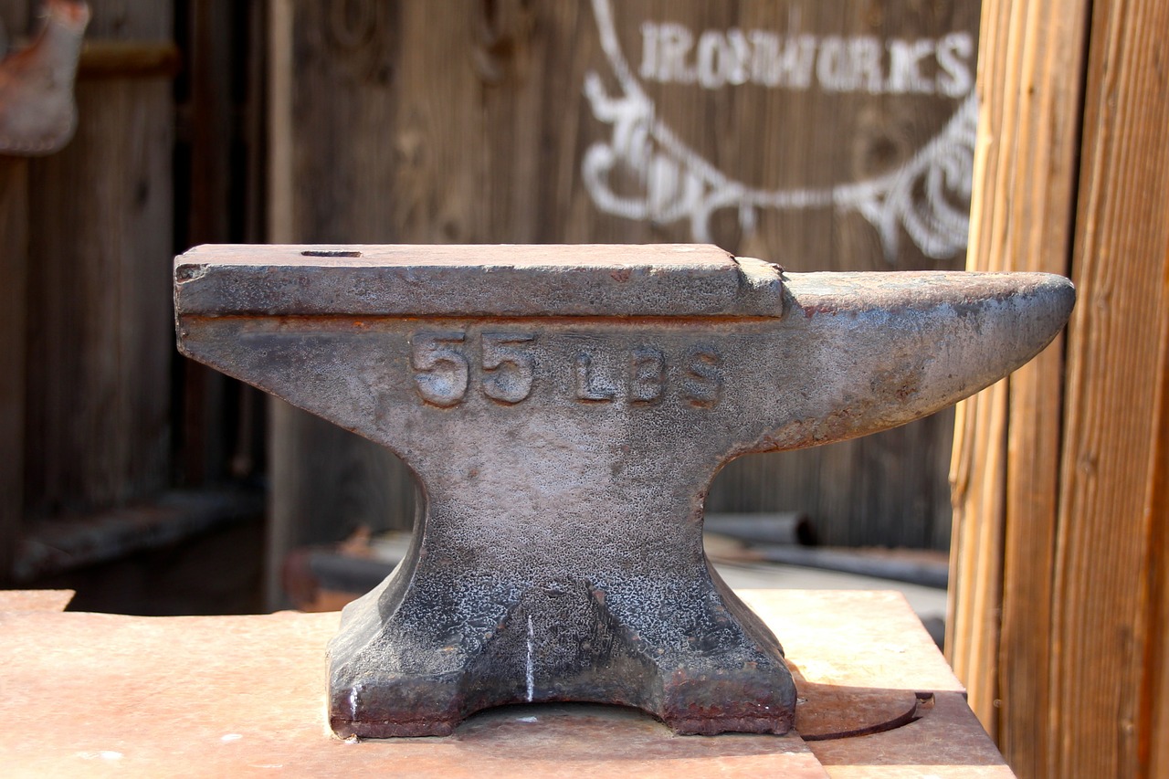 anvil ironworks blacksmith free photo