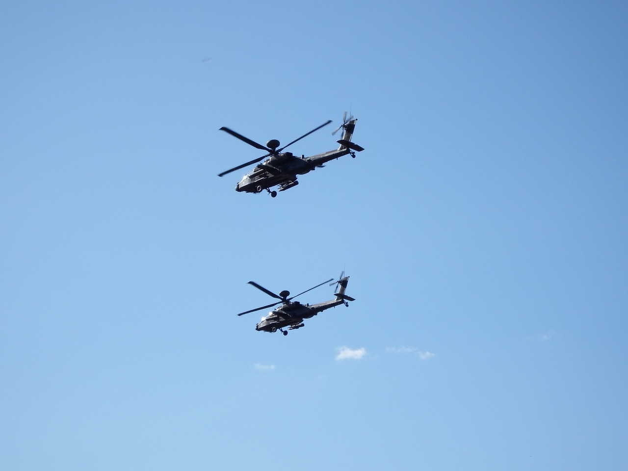 apache helicopter military free photo