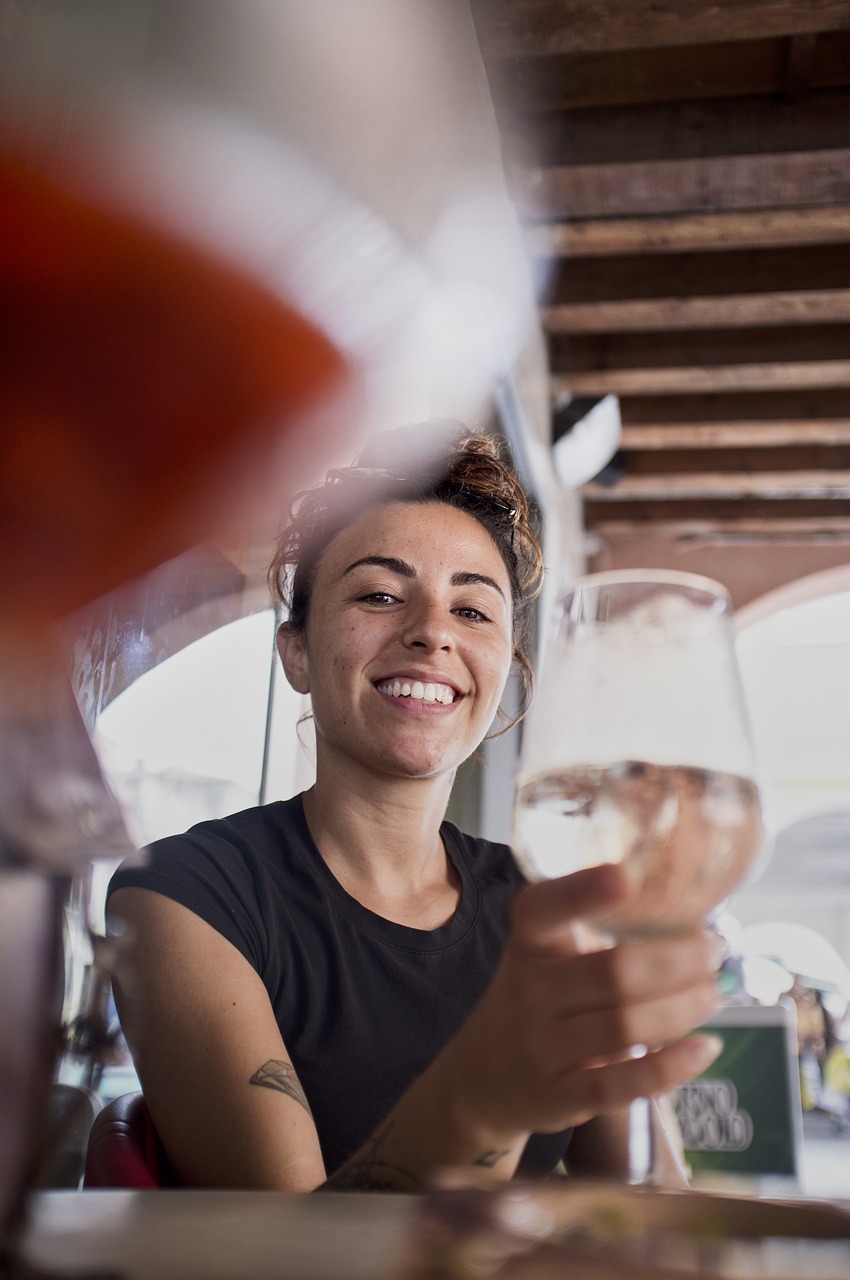 aperitif  smiling  girl free photo