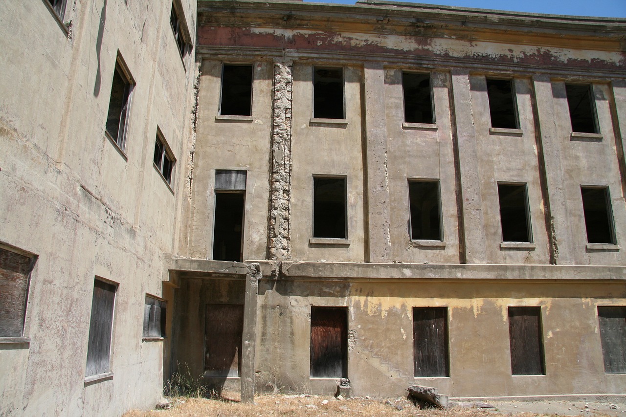 apocalypse abandoned building free photo
