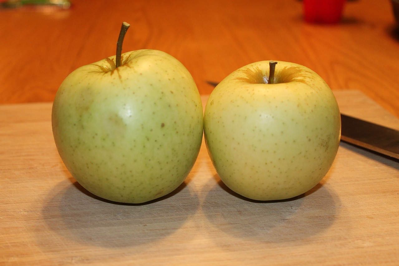 apple green apple fruit free photo