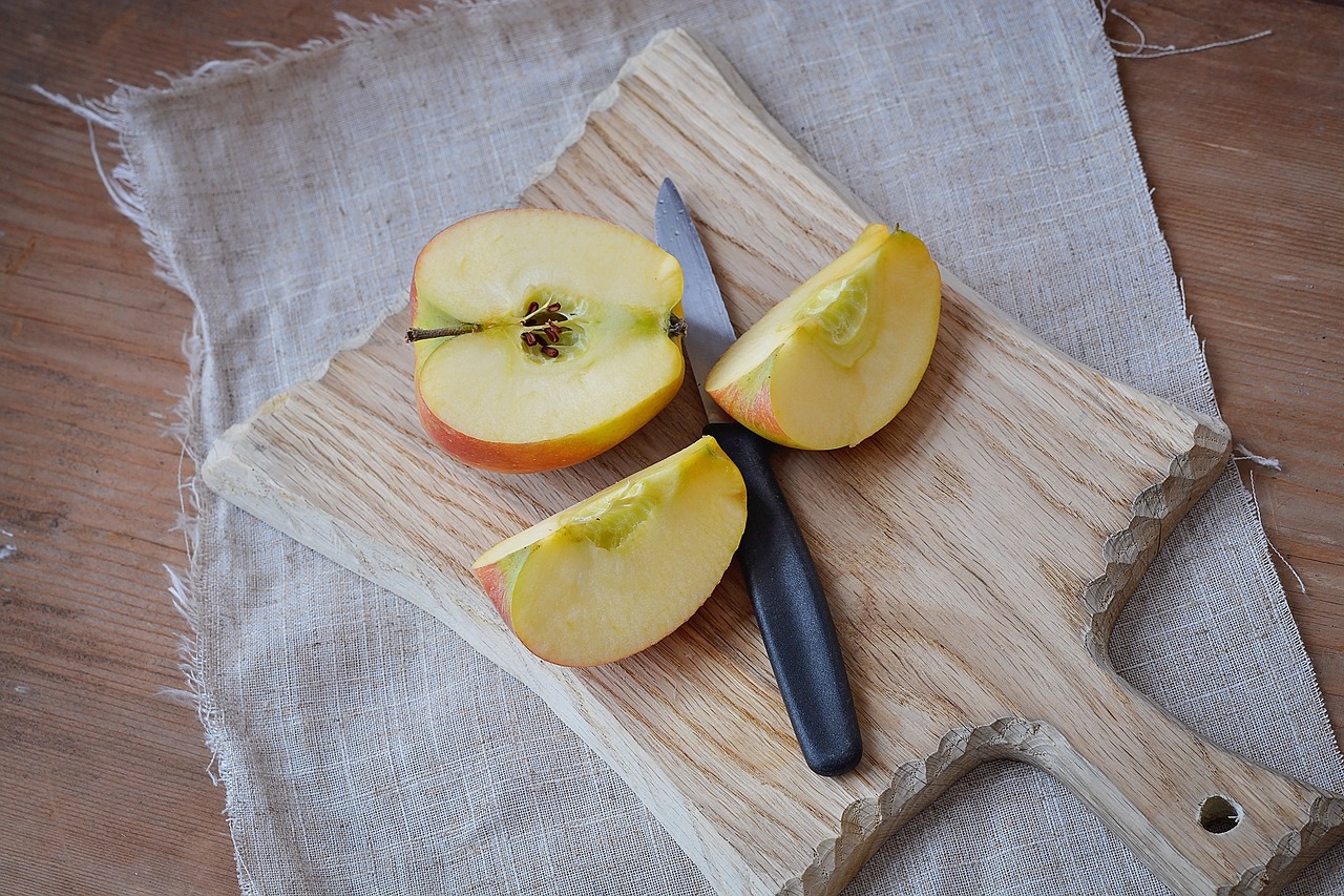 apple bio apple cut free photo