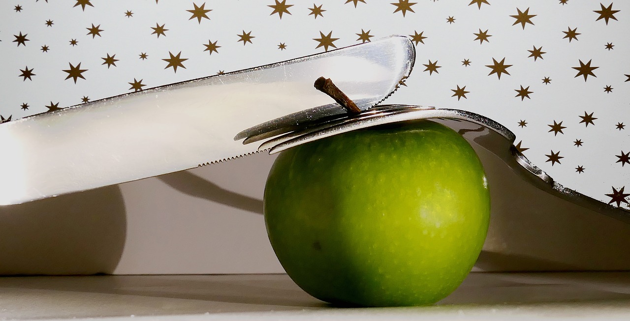 apple cutlery knife free photo