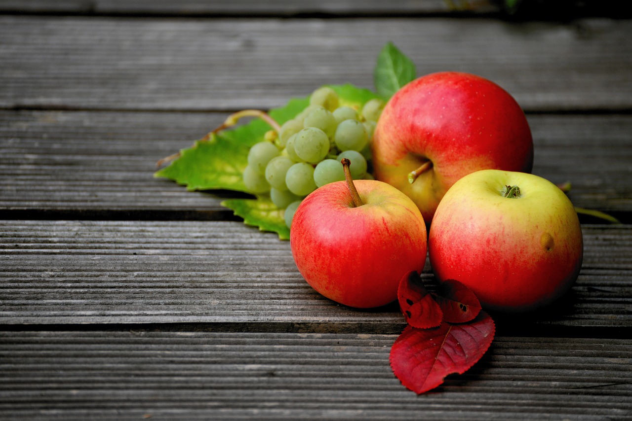 apple  grapes  fruit free photo