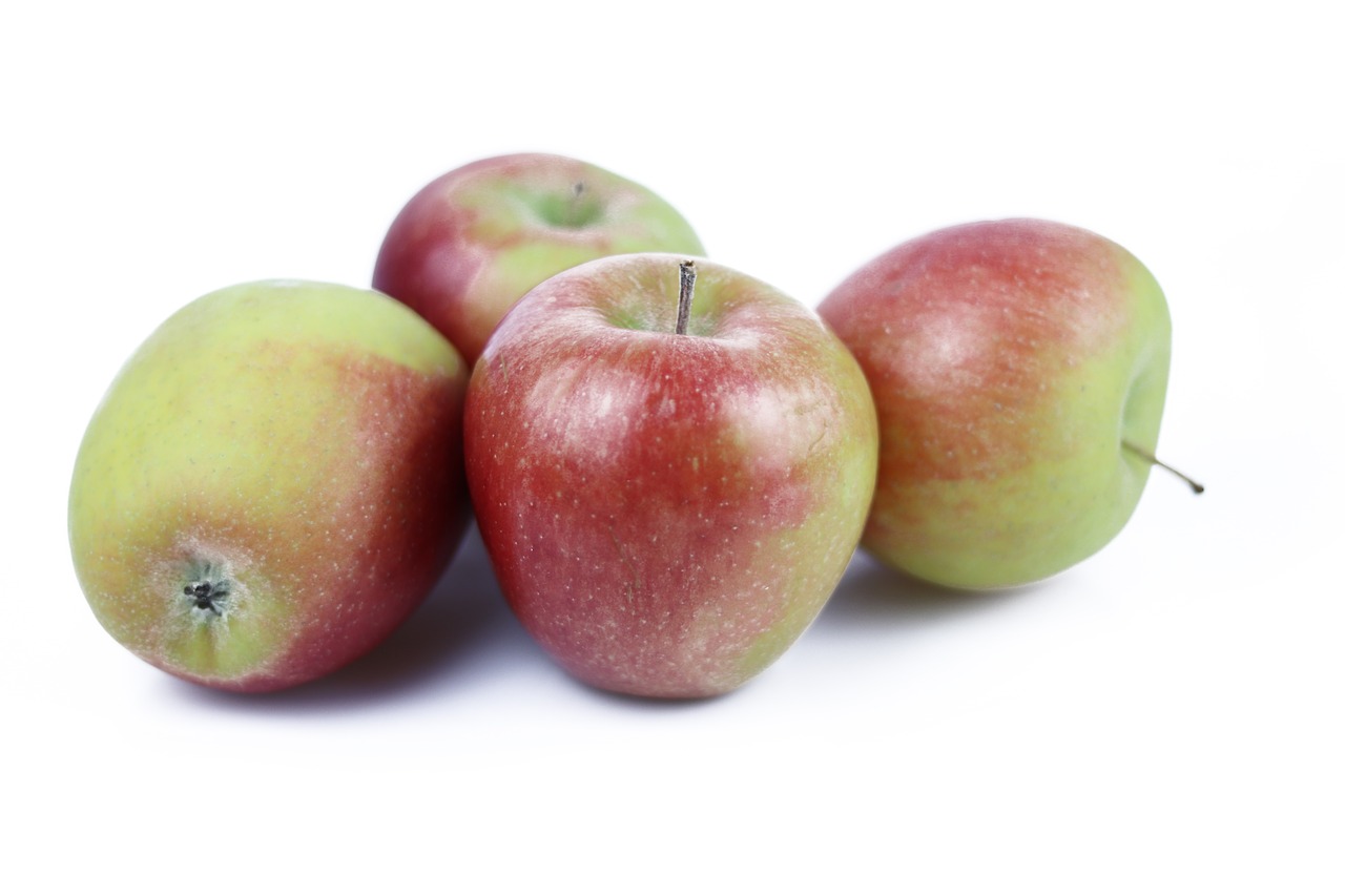 apple  fruit  healthy free photo